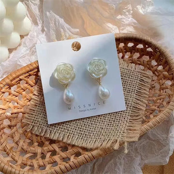 DAIIIBABYYY  -  South Korea New Temperament White Camellia Long Dangle Earring Elegant Water Drop Pearl Flower Earrings For Women Jewelry